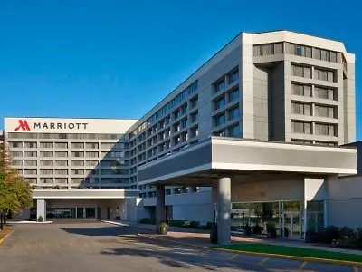 Toronto Airport Marriott Hotel 4*,